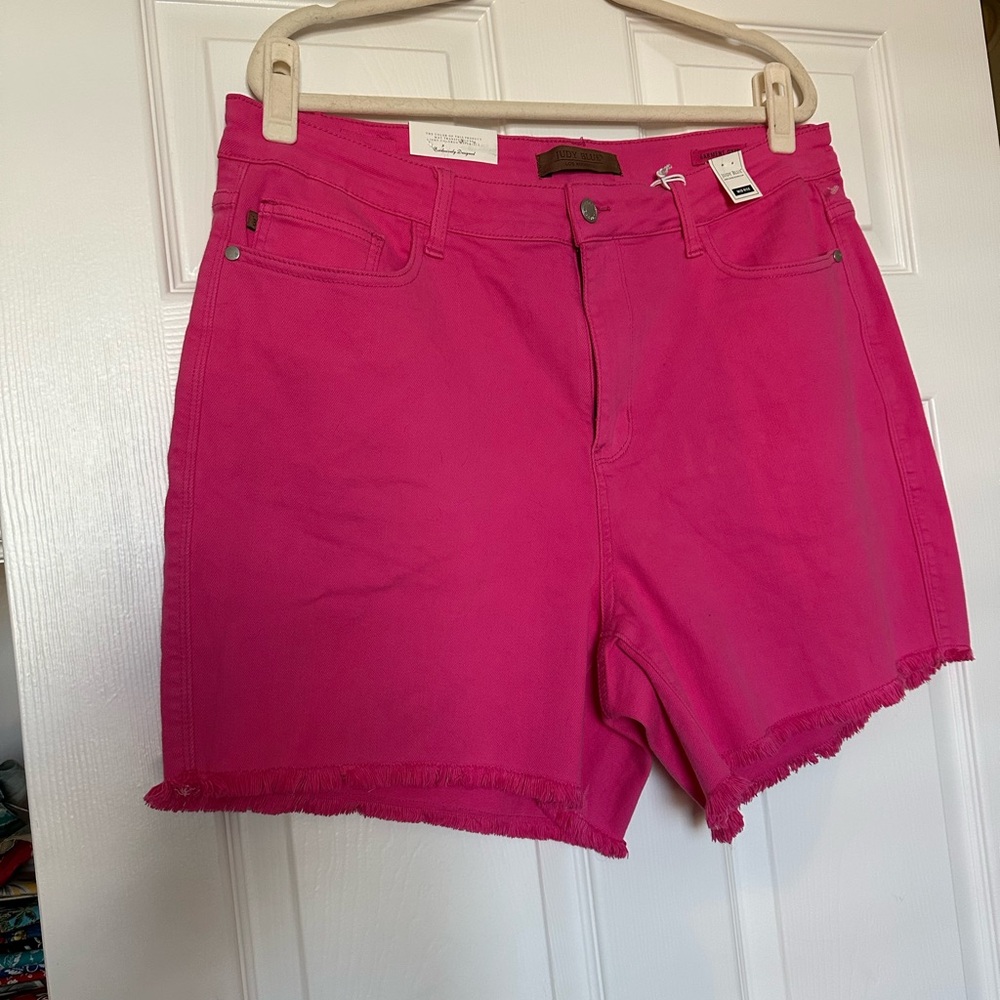 JudyBlue 3x Hot Pink Denim shorts